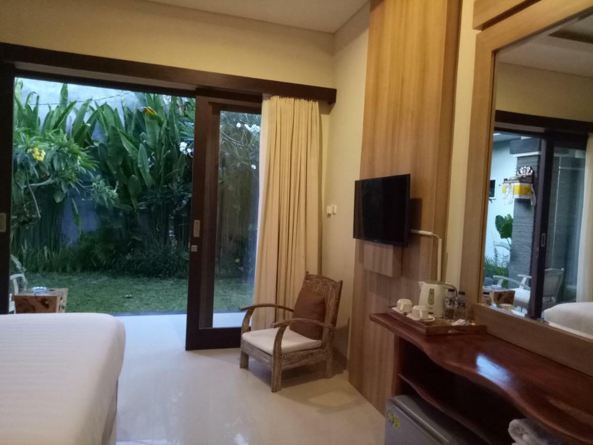 Guest House Reisya Нуса-Дуа Экстерьер фото